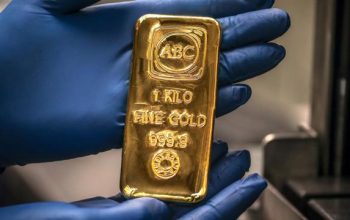 Giới phân tích dự báo giá vàng có thể giảm ở ngưỡng 1.790 USD/ounce