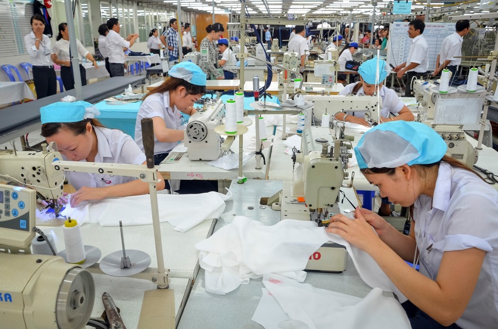 Hướng đi nào cho ngành dệt may Việt Nam giữa tâm dịch?