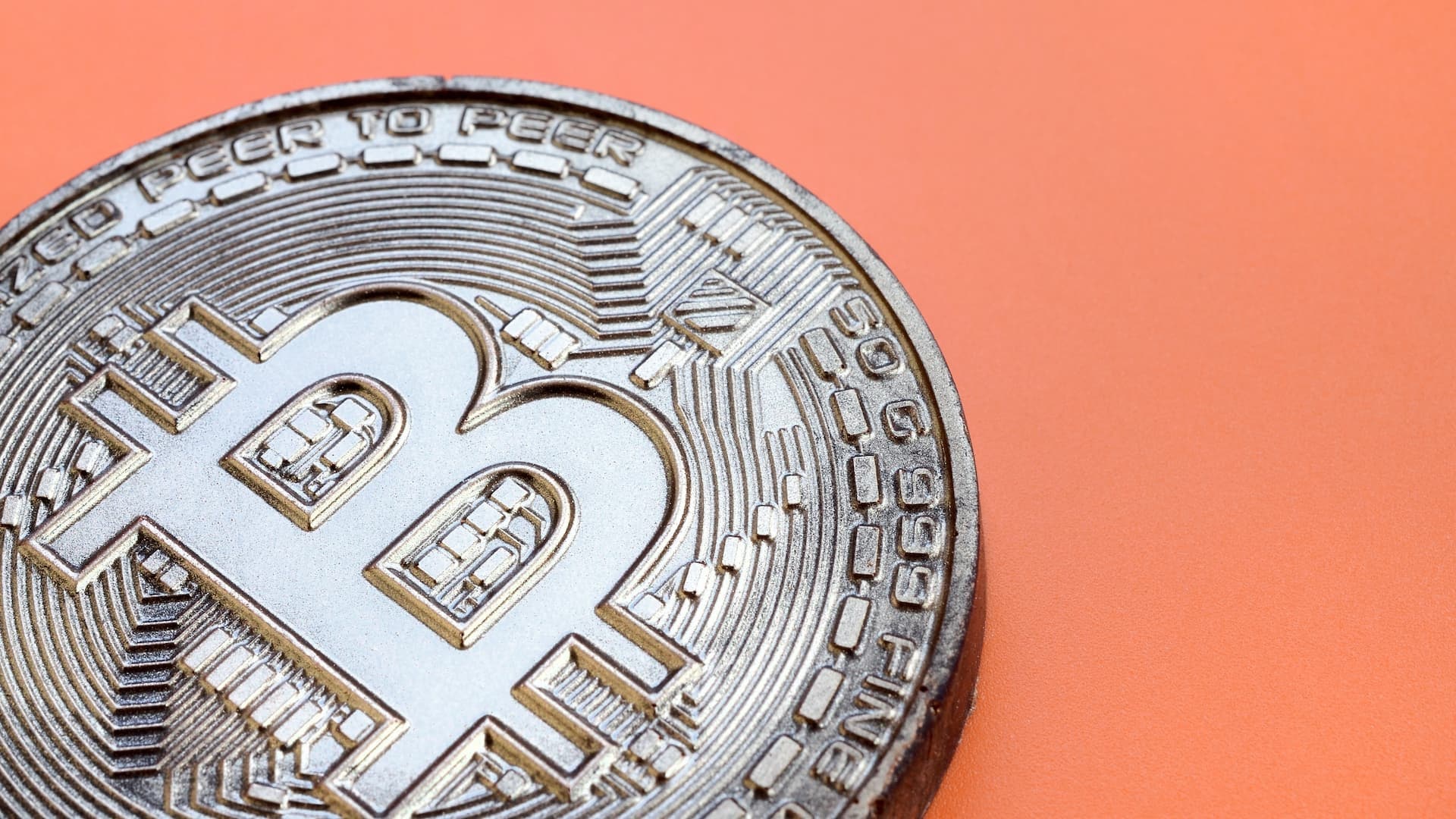 Những lý do khiến giá Bitcoin lao dốc không phanh