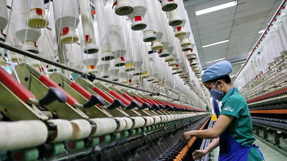 Yếu tố nào giúp ngành dệt may Việt Nam trụ vững mùa dịch?